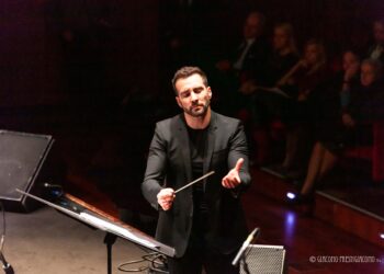 Jacopo Sipari con Tosca sul podio dell’Opera di Lettonia