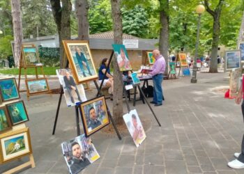 L’Aquila, mostra pittorica alla Villa comunale