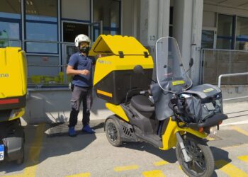 Poste Italiane: anche in Abruzzo lettere e raccomandate sempre più green