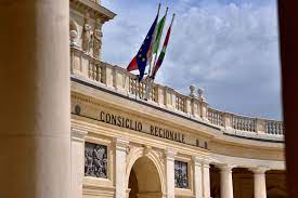 Regione Abruzzo: attesa per Legge finanziaria. Paolucci, “Ritardo inaccettabile, compresso ogni confronto per le opposizioni”