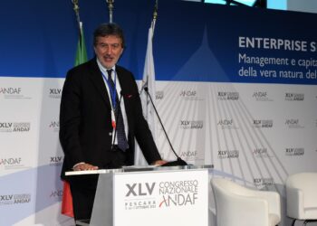 Economia: Marsilio, “Abruzzo è come calabrone che non dovrebbe volare, eppure vola”