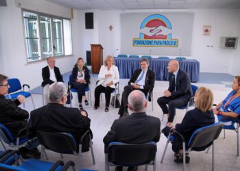 Sanità: Marsilio e Verì visitano a Pescara il Centro Adriatico Fondazione Paolo VI