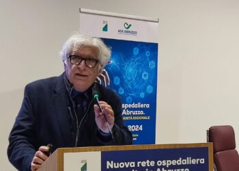 Nuova rete ospedaliera, Cosenza: “Svolta in Abruzzo, ospedali collegati e assistenza efficiente in tutti i territori”
