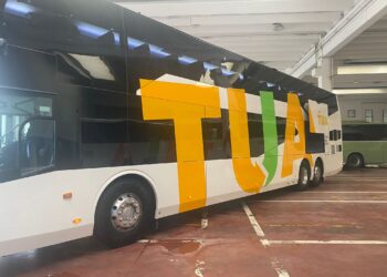 Inaugurato nuovo bus bipiano TUA: le dichiarazioni di Santangelo
