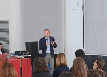 Liceo Coreutico e Musicale “Misticoni Bellissario” di Pescara a scuola d’Europa