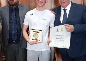Nuoto: Vittoria Lorenzo Salvati, le congratulazioni dei consiglieri Vittorini e Faccia