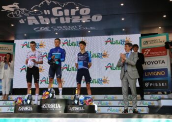 Giro d’Abruzzo: Marsilio, Abruzzo si conferma destinazione d’eccellenza grande ciclismo