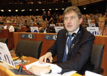 Risultati elezioni europee, Marsilio al CoR: “Cittadini chiedono Europa che faccia meno cose e che le faccia meglio”