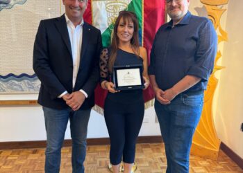 Quaglieri e Santangelo premiano la campionessa di Rally Silvia Franchini