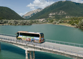 Firmato accordo fornitura biometano per autobus regionali tra Edison Energia e TUA