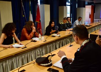 Disagi minorili, la garante Falivene incontra le Forze dell’ordine per presentare il progetto “Educativa di strada”