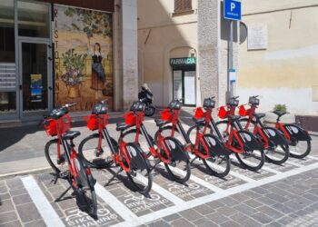 Tua e bike sharing: oggi presentazione del servizio a Chieti e a Giulianova