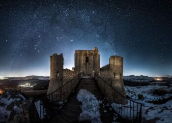 Un Trekking astronomico notturno a Rocca Calascio