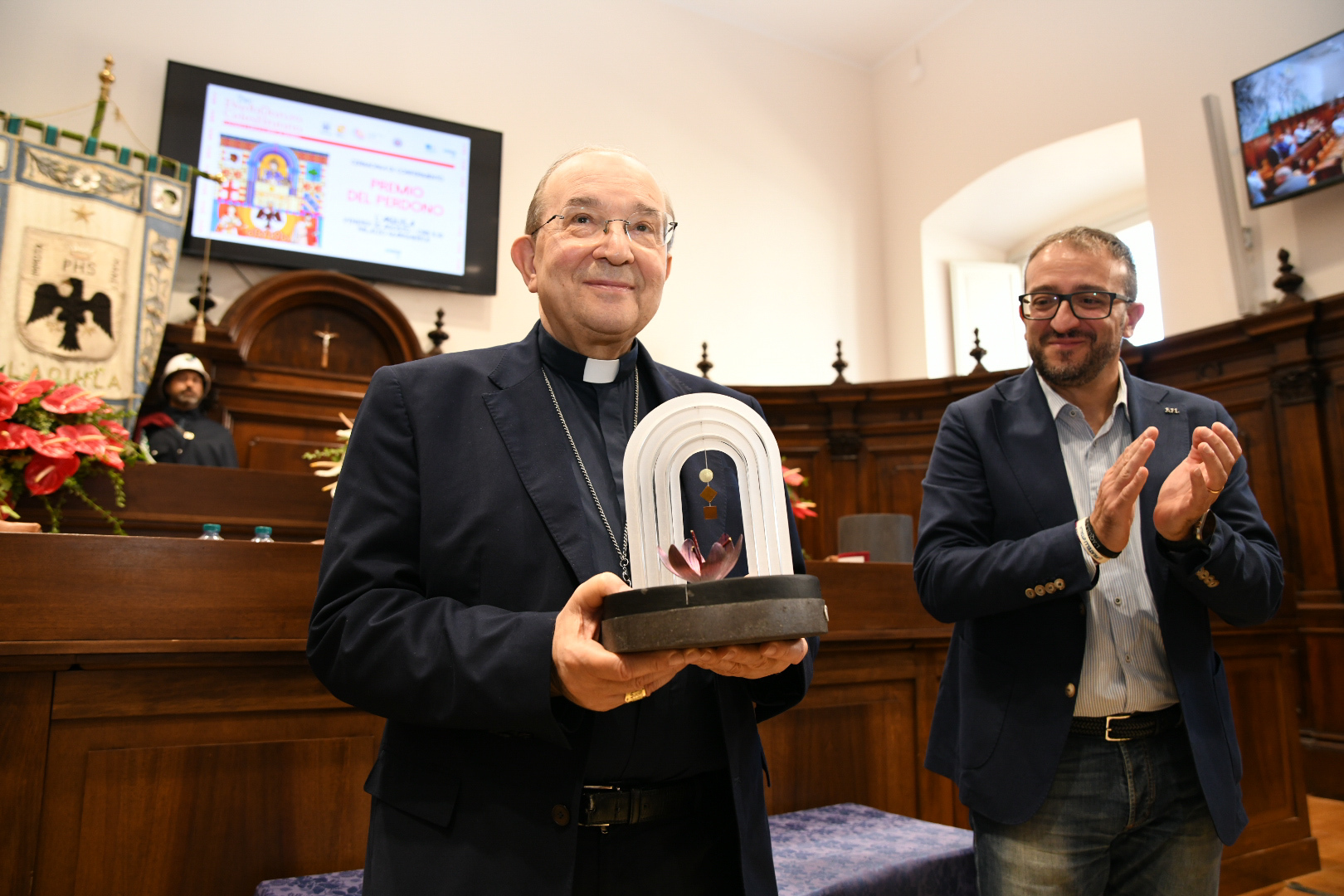 730esima Perdonanza Celestiniana: Premio del Perdono 2024 assegnato al Cardinale Giueppe Petrocchi