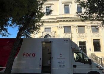 Camper rosa Asl di Teramo operativo a Giulianova da oggi, 4 novembre