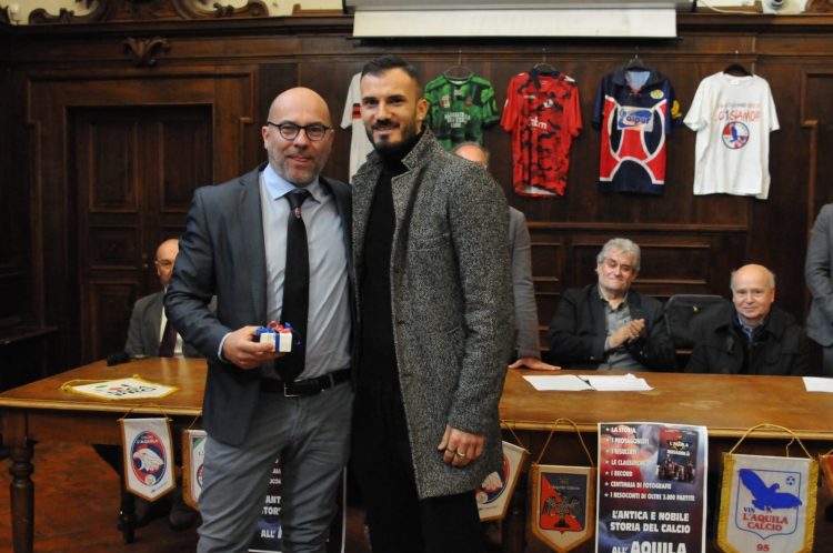 Presentazione al Palazzetto dei Nobili il volume “L’Aquila Rossoblù”