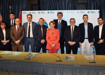 Turismo: Marsilio e D’Amario, presentato nuovo brand turistico “Riviera del Gigante” 
