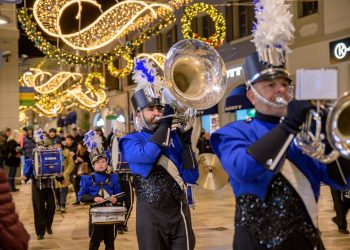 Santangelo Outlet Village regala emozioni natalizie con programma ricco di eventi per tutta la famiglia