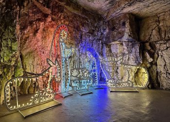Meraviglie di Luci, il Presepe incantato nelle Grotte di Stiffe: il racconto continua