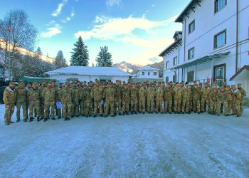 Esercito: novanta giovani alpini conseguono in Valsusa brevetto sciatore militare