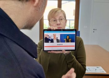 ASL 1: consegnati sette tablet per agevolare accesso a sevizi sanitari persone sorde