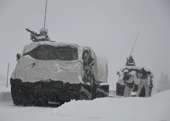 Al via Volpe Bianca 2025, l’esercitazione internazionale delle Truppe Alpine dell’Esercito