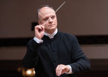 Sabato 5 aprile ISA ospita violinista Milenkovich. Rotary Gran Sasso dona defibrillatore al Ridotto