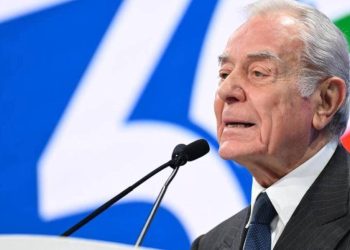 Gianni Letta compie 90 anni: politica festeggia grande mediatore da Cossiga a Berlusconi