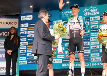 Giro d’Abruzzo: Marsilio, Santuario di San Gabriele può candidarsi per traguardo tappa Giro d’Italia