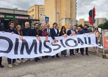 “Quale Salute? Operazione verità dopo aumento tasse in Abruzzo”: stamane sit-in San Salvatore forze politiche opposizione in Consiglio comunale