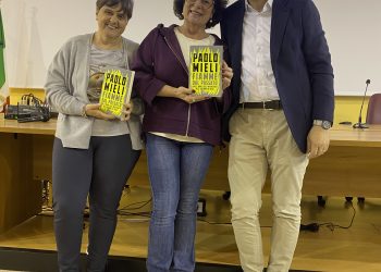 Fondazione Carispaq dona ultimo libro Paolo Mieli a studenti quinto anno Liceo Classico dell’Aquila