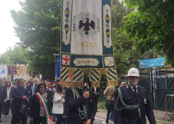 Comune dell’Aquila a Siena per offerta olio lampada votiva per Santa Caterina