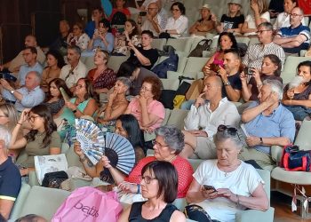 A Napoli grande accoglienza per libro di Angelo De Nicola “Il primo Giubileo della Storia”