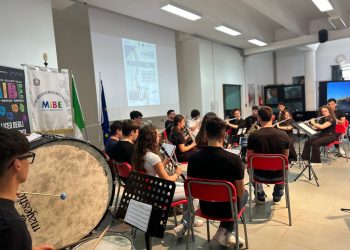 Presidente Provincia Pescara De Martinis in visita a nuovo edificio MIBE funzionale da Settembre