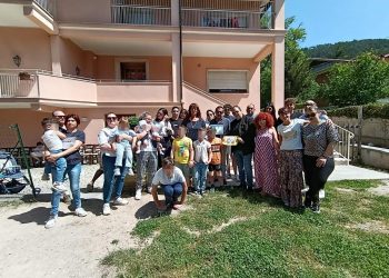 Associazione Arte e Psiche inaugura nuovo parco giochi per casa famiglia “La Dimora delle Aquile” a Pizzoli
