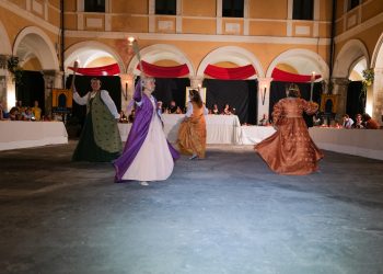 Giovedì 24 Luglio banchetto rinascimentale in onore Cavaliere giostrante del Sestriere Porta Filiamabili