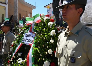 Aielli conferisce la cittadinanza onoraria al Nono Reggimento Alpini