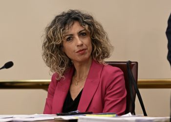 Alessandrini (M5S): “Imprudente latitante su acqua irrigua e su tariffe