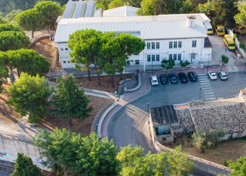 Rocca San Giovanni, efficientamento energetico e relamping per scuola via Paolucci di Rocca San Giovanni