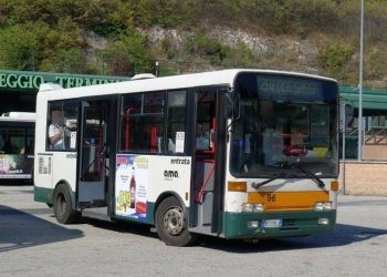 Orari servizio estivo Ama: finisce la scuola e il trasporto pubblico “chiude”.