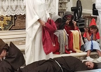 Grande successo al Monastero  San Basilio recital “Forza Venite Gente”, nell’ambito della 19ª edizione “Cordata X l’Africa”