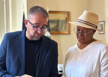L’Aquila accoglie ambasciatore Sudafrica in Italia, Nosipho Jezile: incontro a Palazzo Margherita con sindaco Biondi  