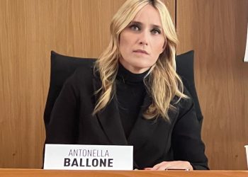 Export: servizi, formazione per approccio a nuovi mercati e contributi imprese Camera Commercio Gran Sasso