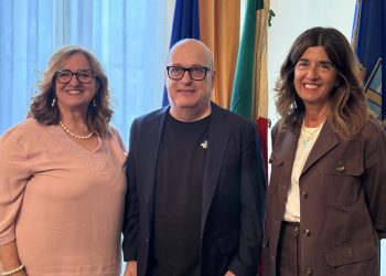 Prematuri, all’Aurum una mostra solidale