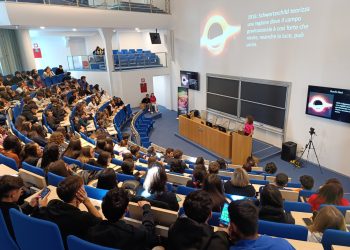 Scienza illumina Piazza Duomo con SHARPER – Notte Europea dei Ricercatori e delle Ricercatrici 2025