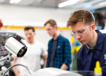 Formazione permanente: Santangelo, 9,5 mln per corsi formativi nelle aziende