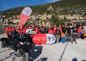 Rombo motori diventa inclusione: dal Memorial Gianfranco donazione per atleti Special Olympics Team L’Aquila 