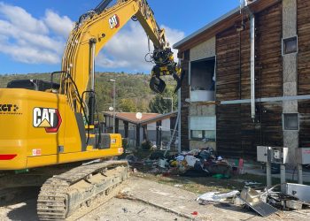 Riqualificazione villaggio Map San Gregorio: abbattuti 10 alloggi inutilizzati e fatiscenti