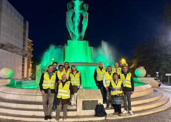 Fontana Luminosa si accende di verde per Giornata Mondiale Salute Mentale
