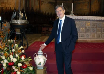 Marsilio ad Assisi: Abruzzo accolto e abbracciato dal cuore spirituale d’Italia